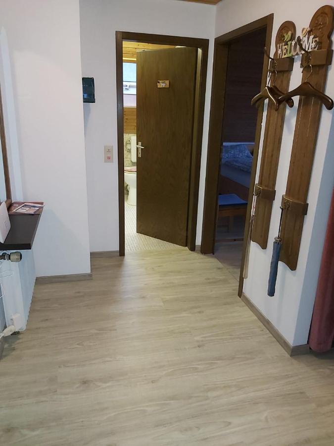 Waldblick Apartment ชลูคซี ภายนอก รูปภาพ