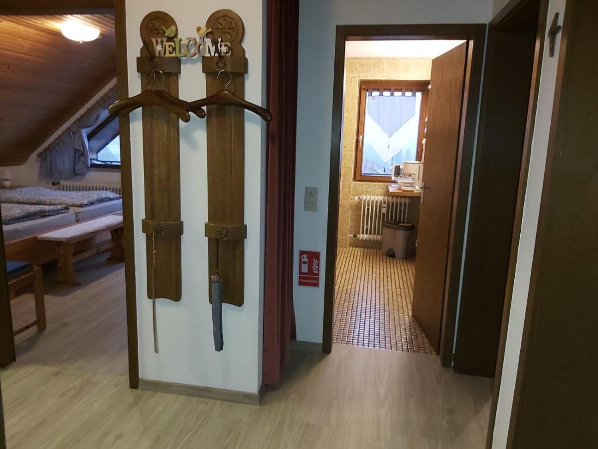 Waldblick Apartment ชลูคซี ภายนอก รูปภาพ
